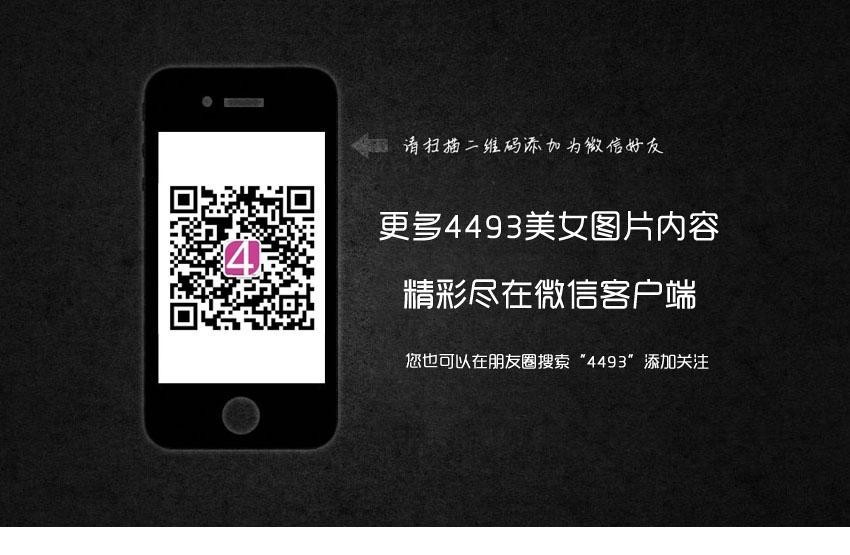 张俪夏日姐妹时光热辣写真 阳光笑容与逆天长腿的青春盛宴 张俪率性叉腰迎光而立 夏日清风拂动发丝尽显活力